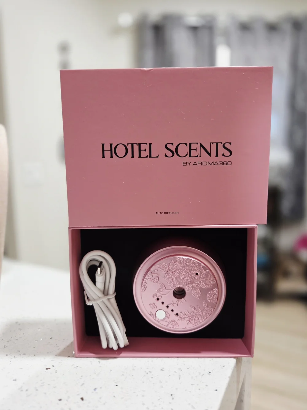 🚗Hotel Scents Pink Auto Diffuser